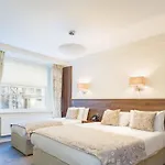 Gardiner Bed & Breakfast 3*