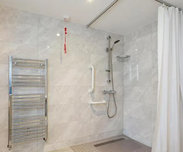 Gardiner 3* Дублин